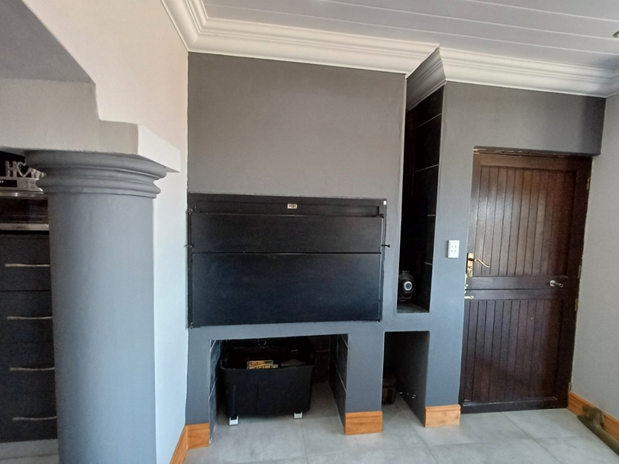 8 Bedroom Property for Sale in Dana Bay Western Cape